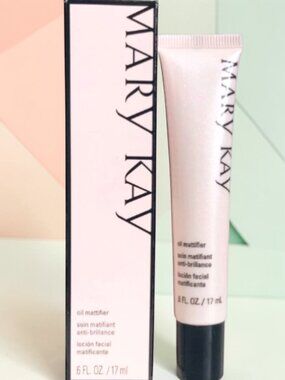 Mary Kay Oil Mattifier for Oily skin Lightweight formula Natural